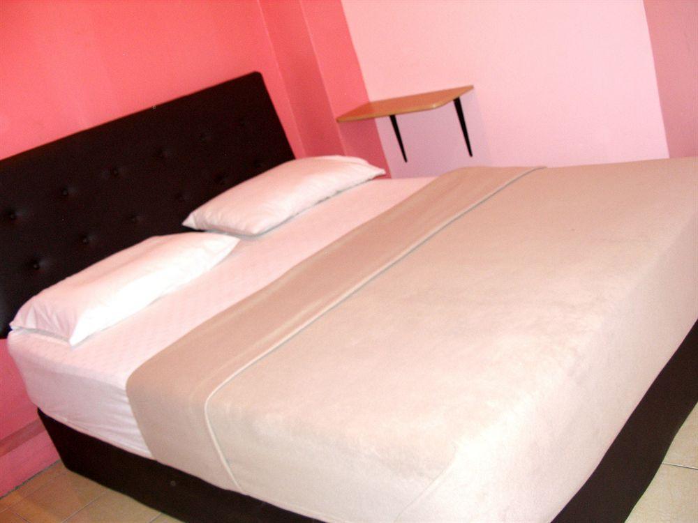 Hotel Pudu 88 @ China Town كوالالمبور المظهر الخارجي الصورة